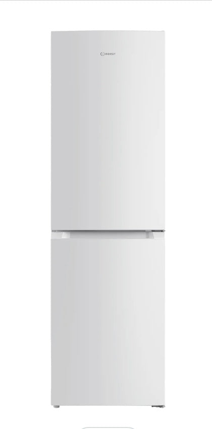 Indesit INKS 3251 W4UK 181cm 50/50 fridge freezer