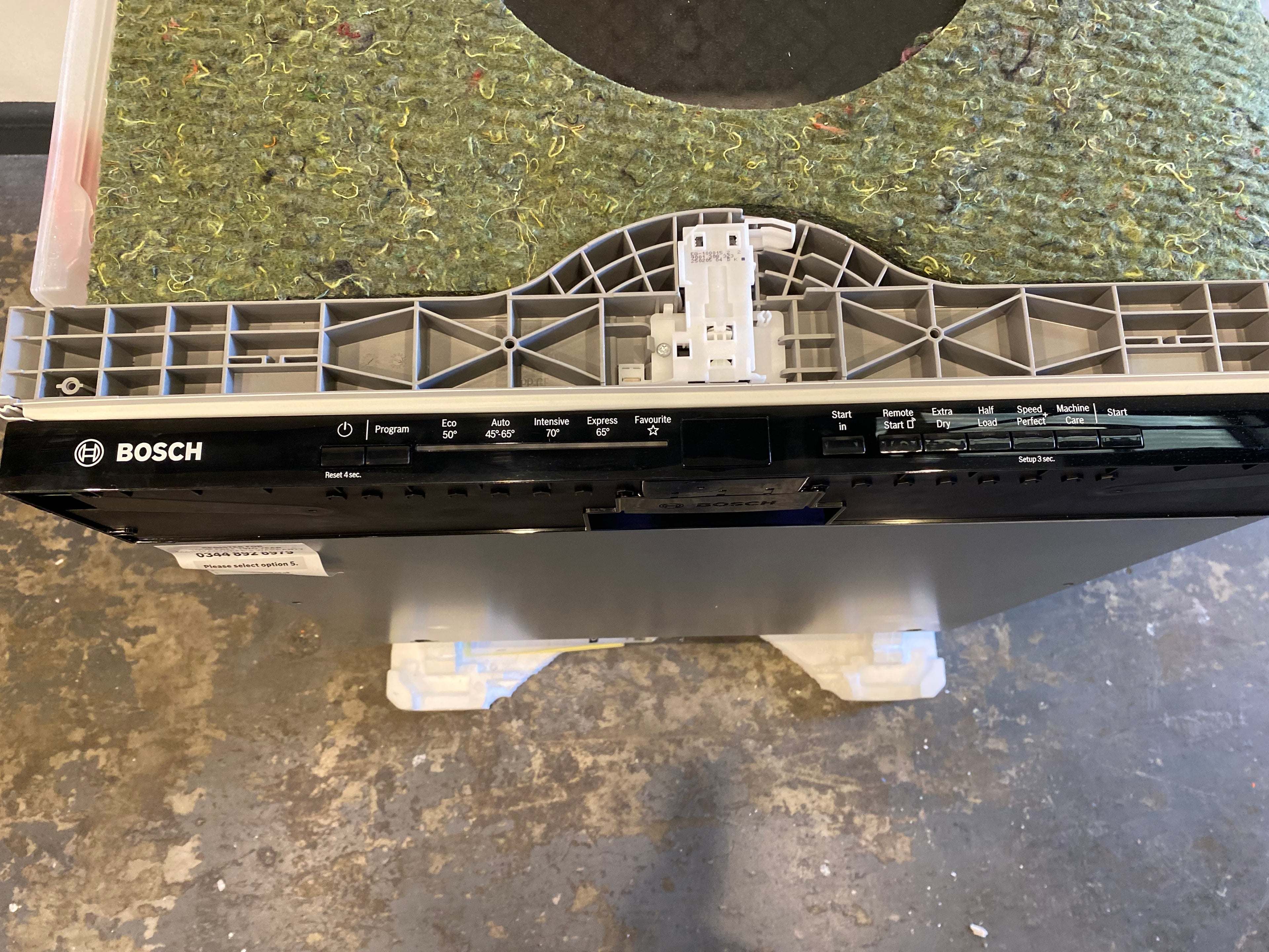 BOSCH Series 2 SMV2HTX02G Full Size Fully Integrated Wifi-Enabled Dishwasher