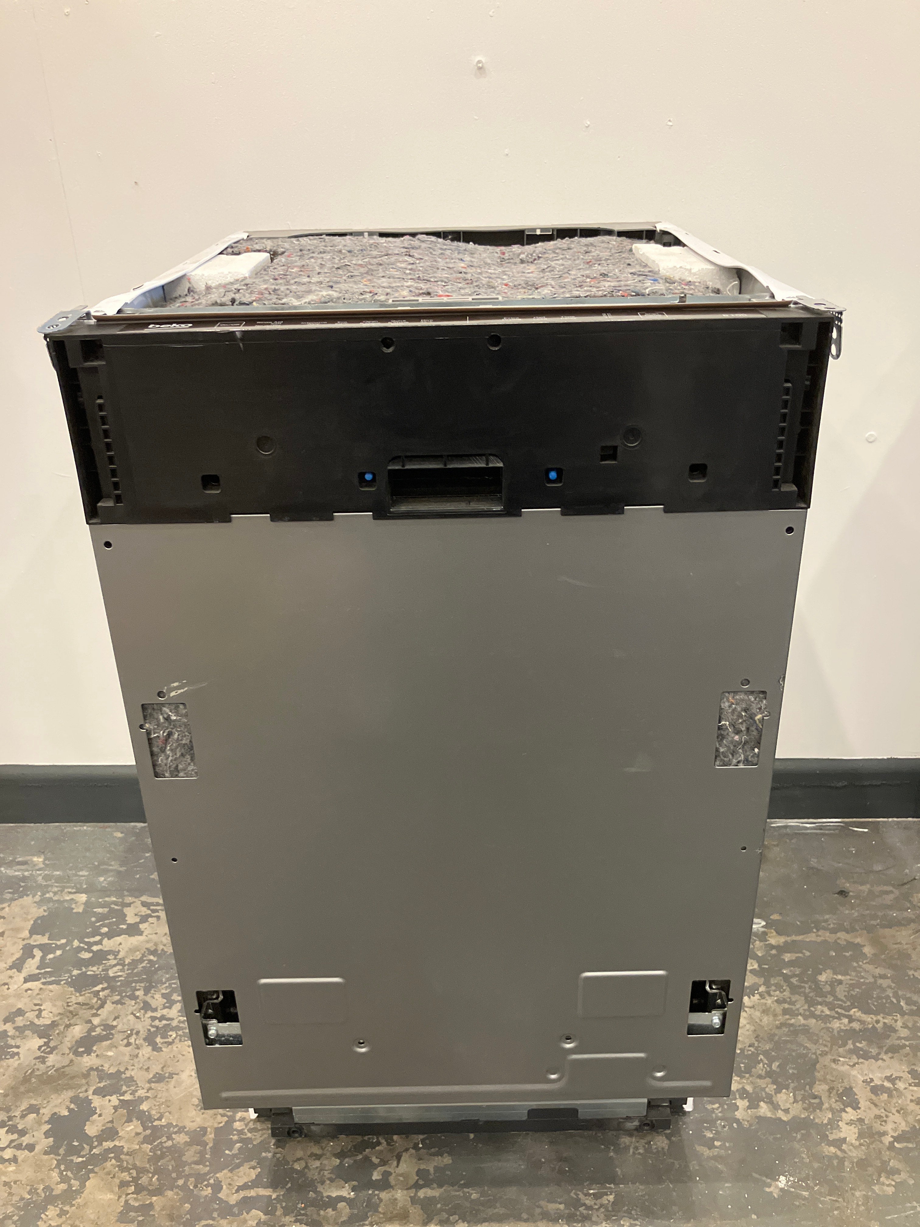 Beko DIS15020 Beko slimline integrated dishwasher